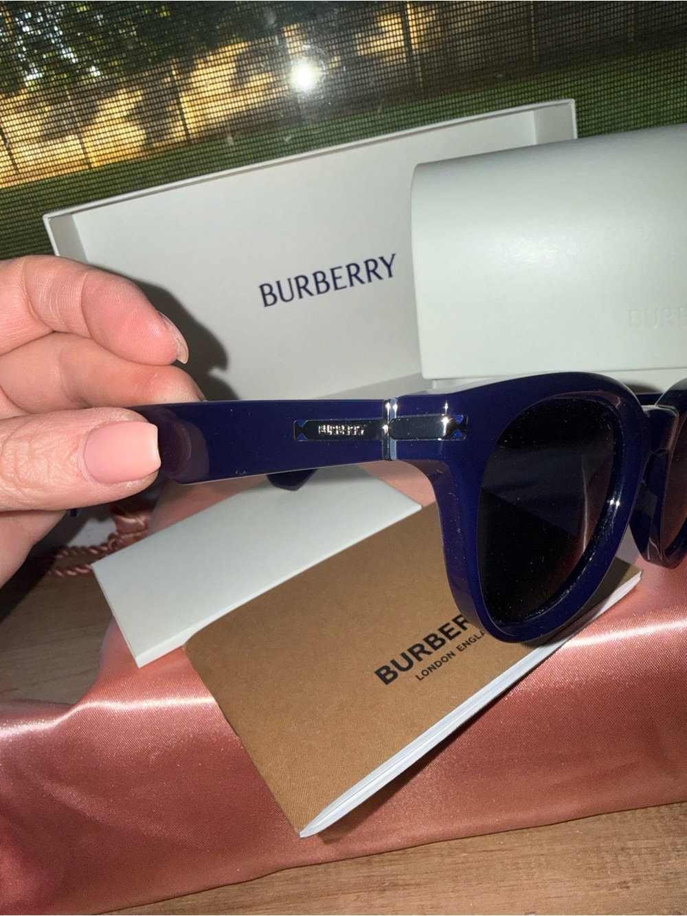 /traded/💯 Burberry B4439 Round Sunglasses - Picture 7 of 11
